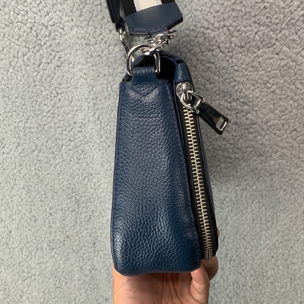 Marc Jacobs Gotham Small‎ Nomad Crossbody Bag Women’s Blue Sea Leather – Good - Picture 6 of 15